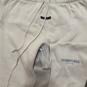 Essentials FOG Sweats